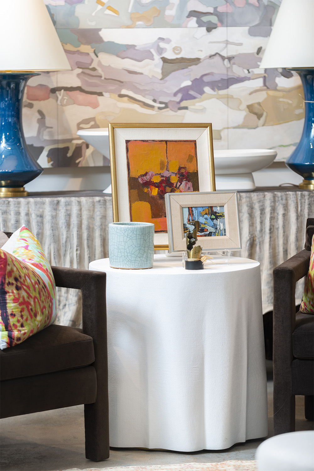 AREAHouston Antiques & Furniture Home